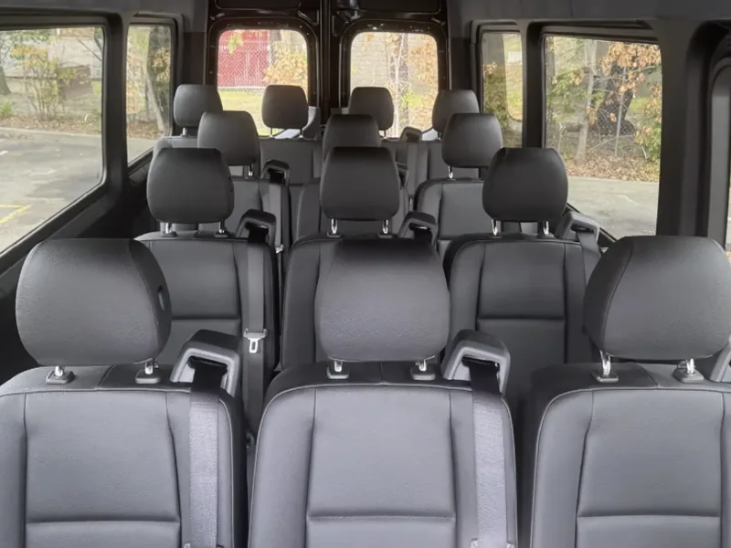 Passenger Sprinter interior 2